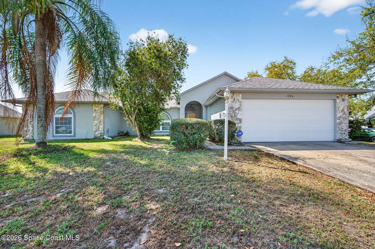 1796 Lambton Street - Photo 1