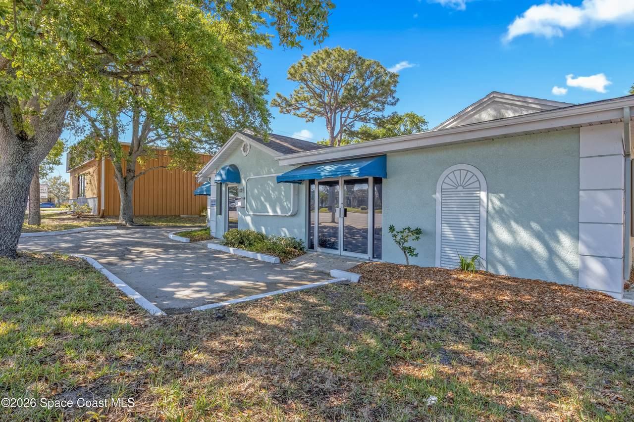 https://bt-photos.global.ssl.fastly.net/spacecoast/1280_boomver_1_1072966-2.jpg