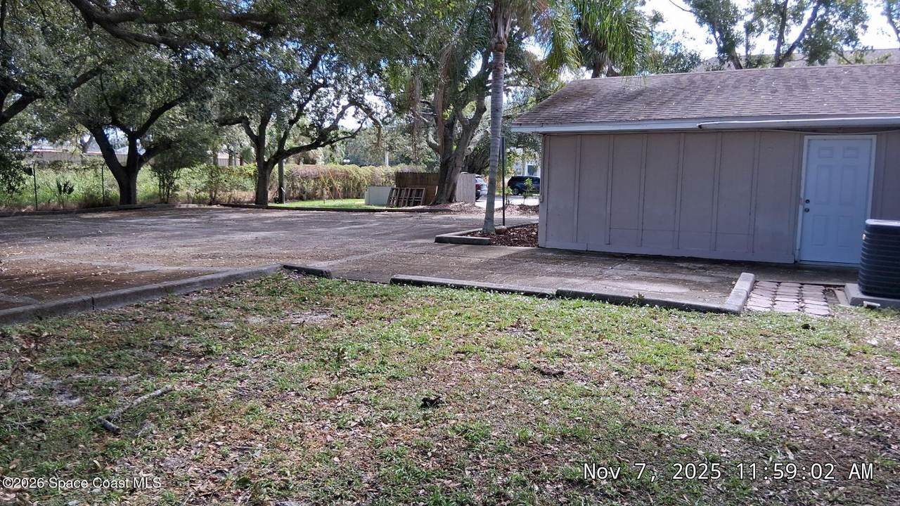https://bt-photos.global.ssl.fastly.net/spacecoast/1280_boomver_1_1073077-2.jpg