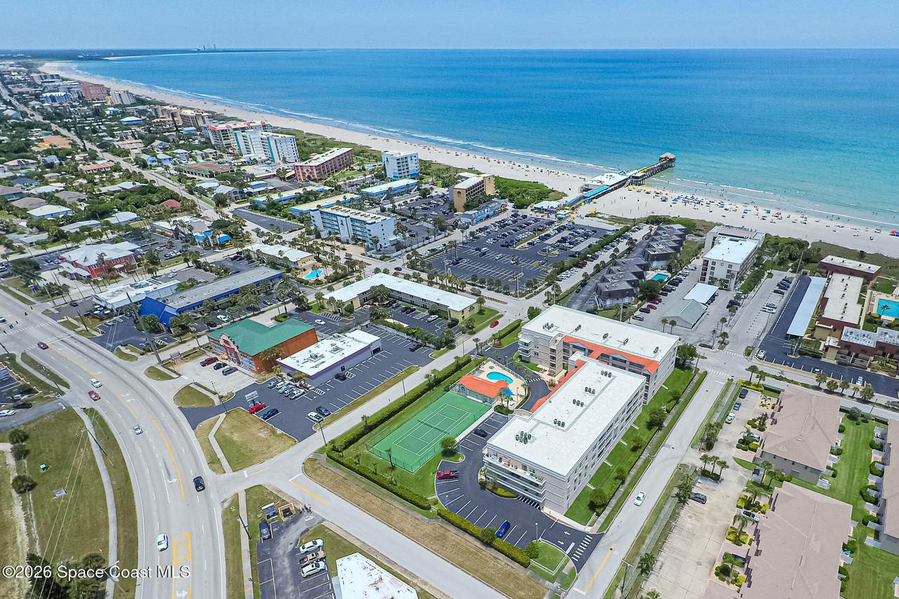 https://bt-photos.global.ssl.fastly.net/spacecoast/1280_boomver_1_1073148-2.jpg