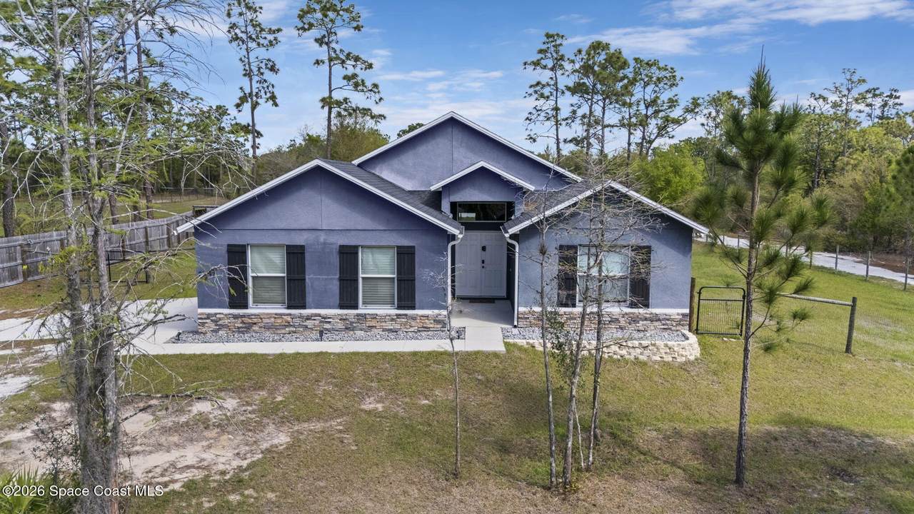 https://bt-photos.global.ssl.fastly.net/spacecoast/1280_boomver_1_1073171-2.jpg