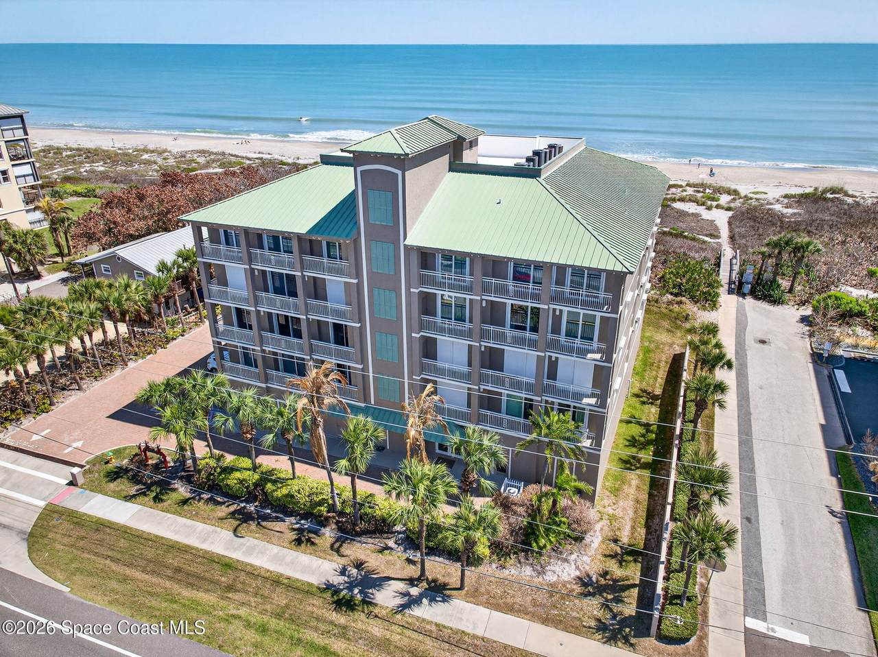 https://bt-photos.global.ssl.fastly.net/spacecoast/1280_boomver_1_1073193-2.jpg