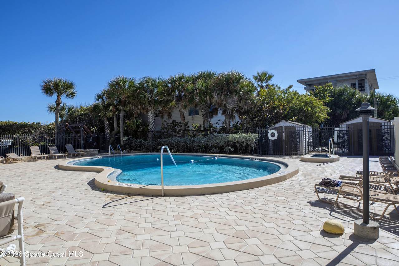 https://bt-photos.global.ssl.fastly.net/spacecoast/1280_boomver_1_1073199-2.jpg