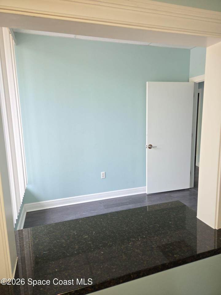 https://bt-photos.global.ssl.fastly.net/spacecoast/1280_boomver_2_1073228-2.jpg