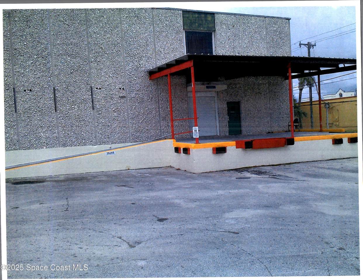 https://bt-photos.global.ssl.fastly.net/spacecoast/1280_boomver_1_1073332-2.jpg