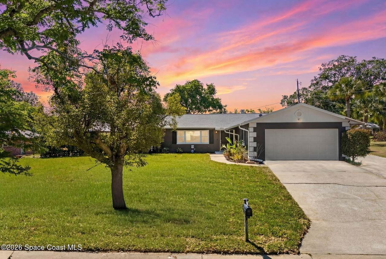 131 Briarwood Lane - Photo 1
