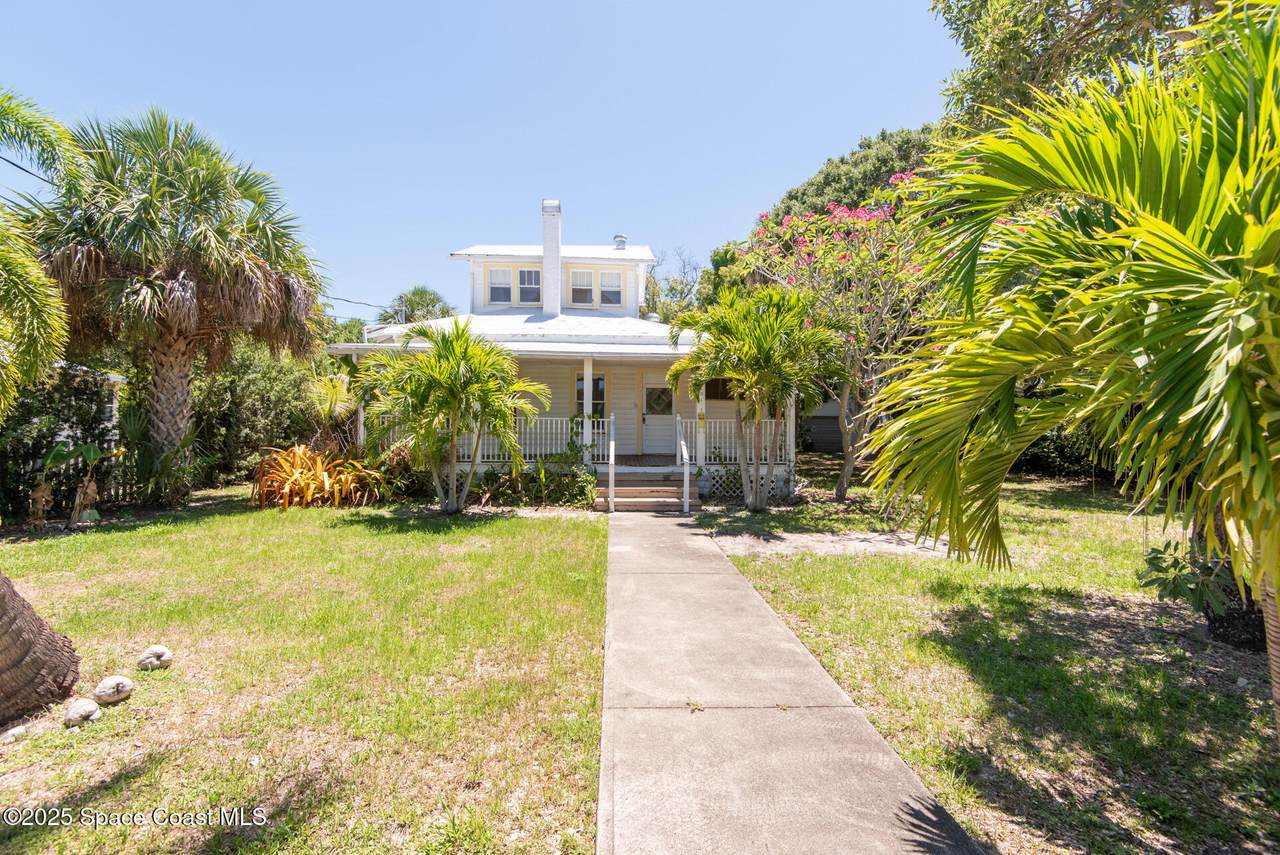 2101 Vernon Place - Photo 1
