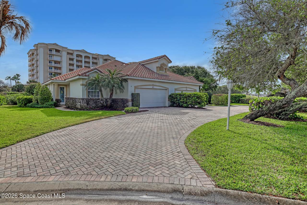 https://bt-photos.global.ssl.fastly.net/spacecoast/1280_boomver_1_1073569-2.jpg