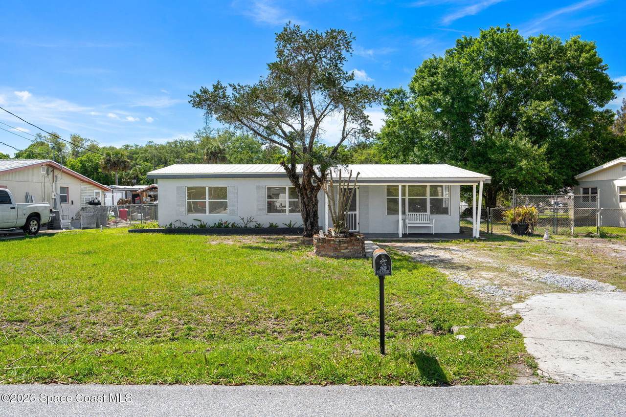 https://bt-photos.global.ssl.fastly.net/spacecoast/1280_boomver_1_1073686-2.jpg