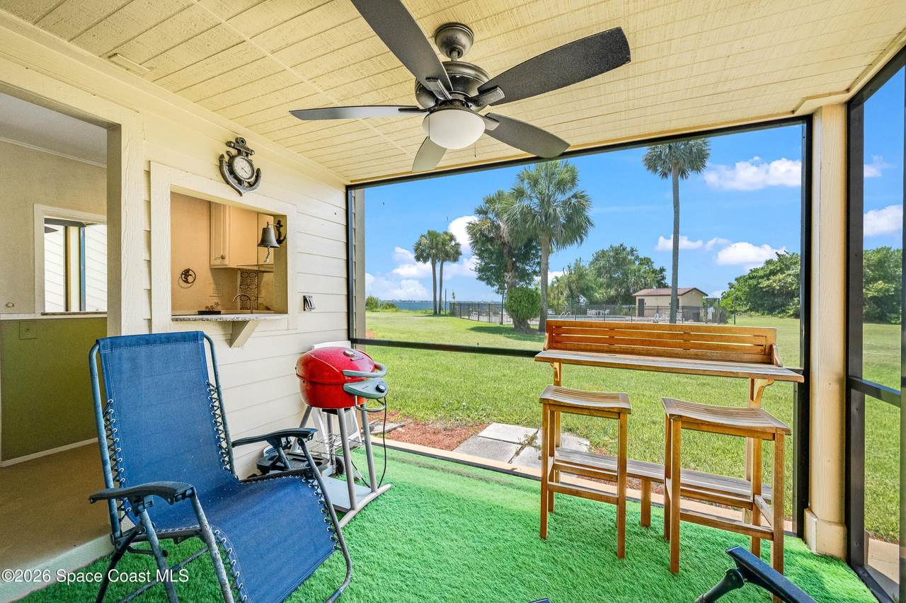 441 Harbor City Boulevard - Photo 1