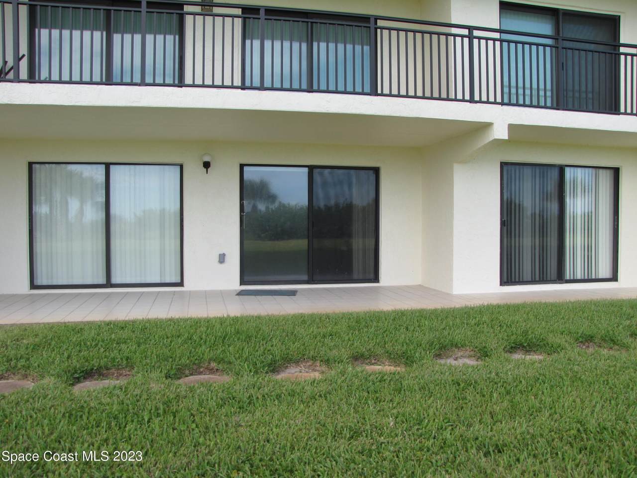 3060 Atlantic Avenue - Photo 1
