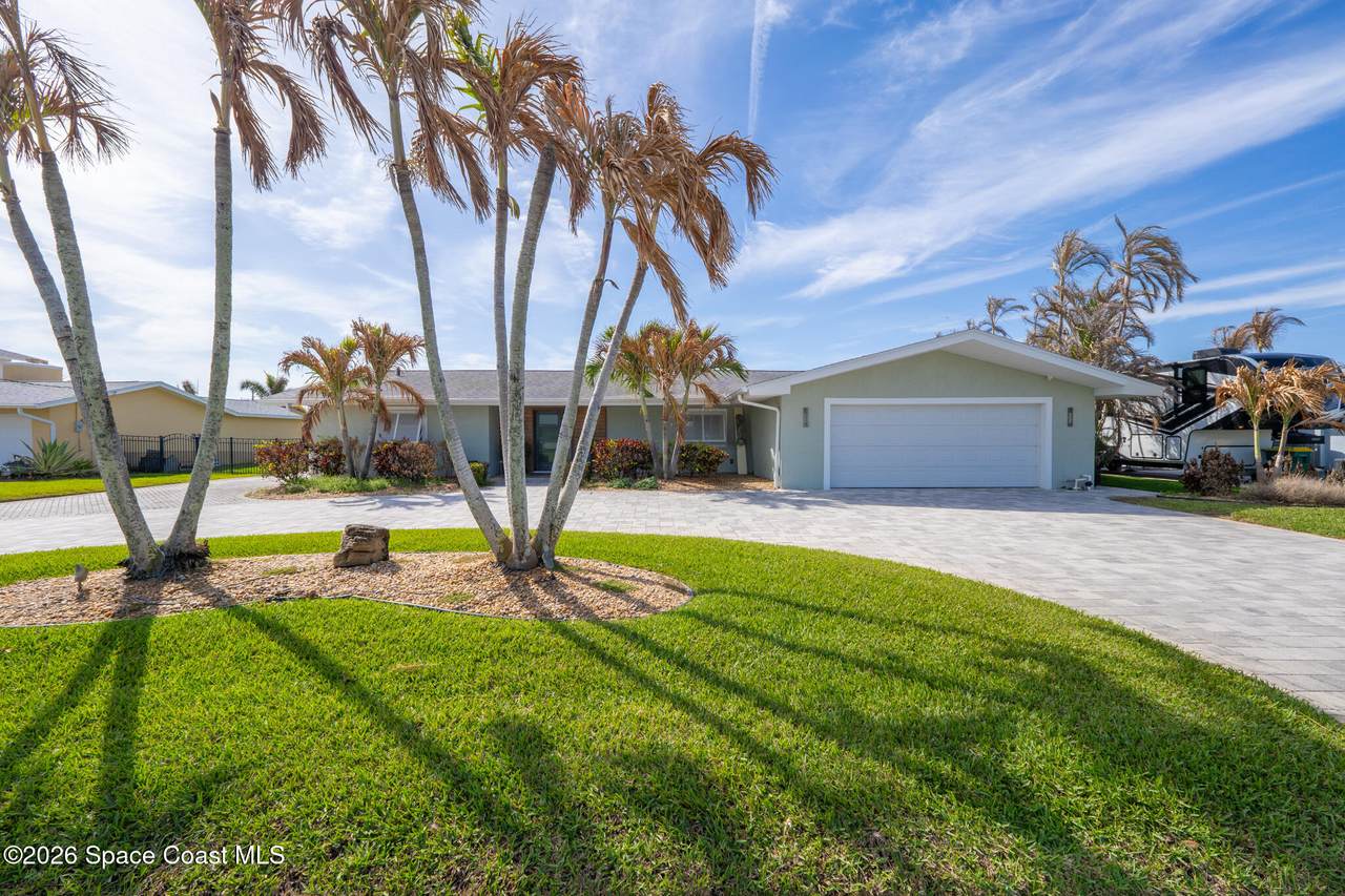 https://bt-photos.global.ssl.fastly.net/spacecoast/1280_boomver_1_1073951-2.jpg