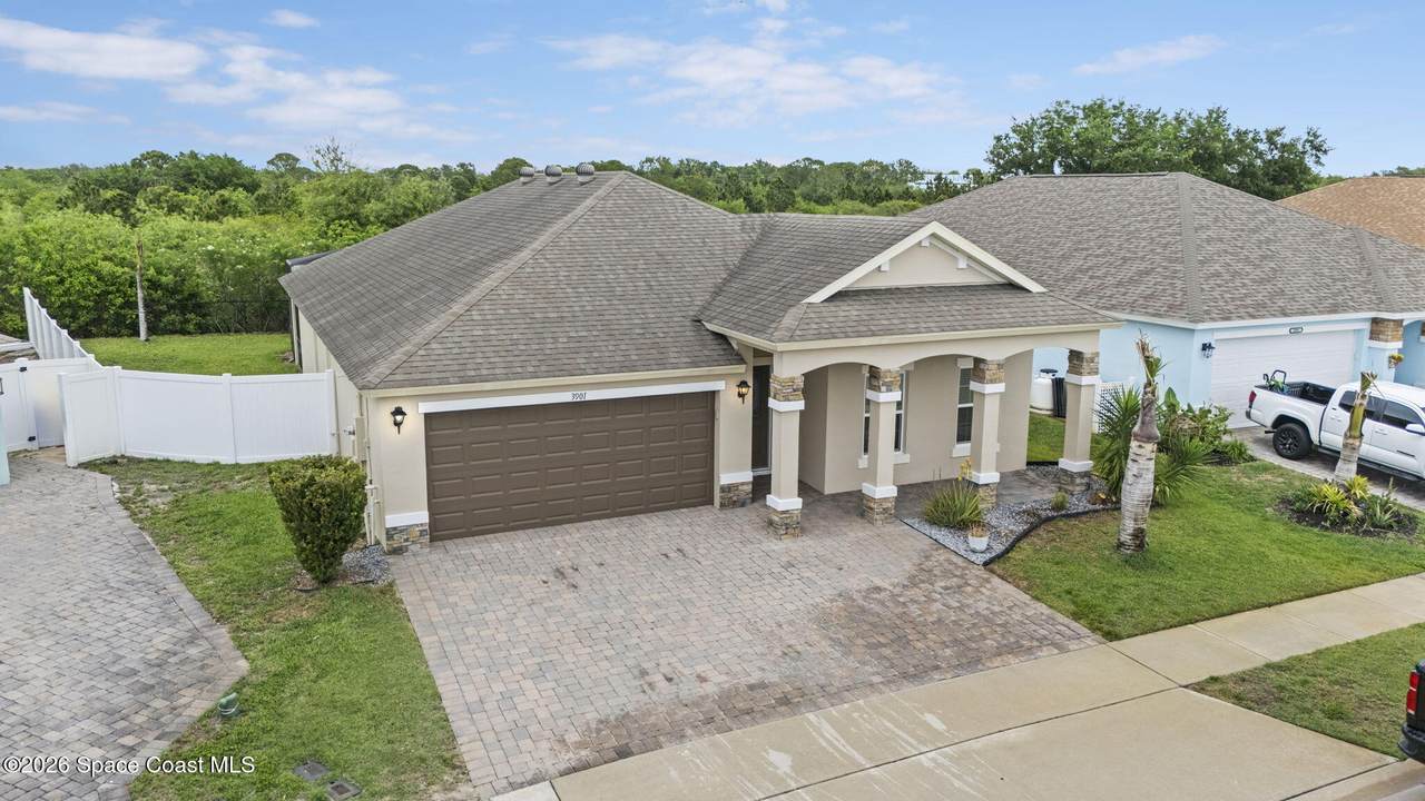 https://bt-photos.global.ssl.fastly.net/spacecoast/1280_boomver_1_1074177-2.jpg