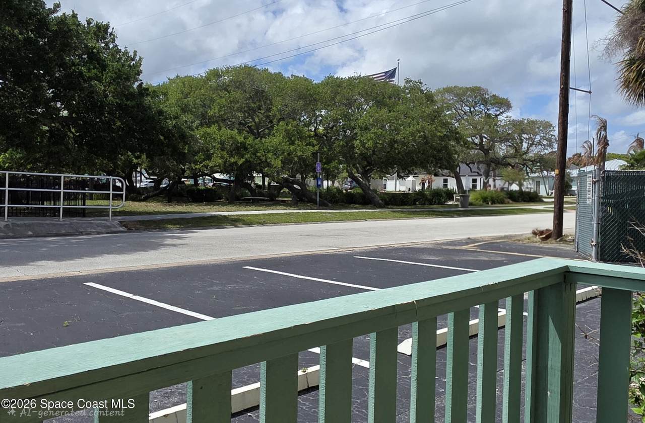https://bt-photos.global.ssl.fastly.net/spacecoast/1280_boomver_1_1074371-2.jpg