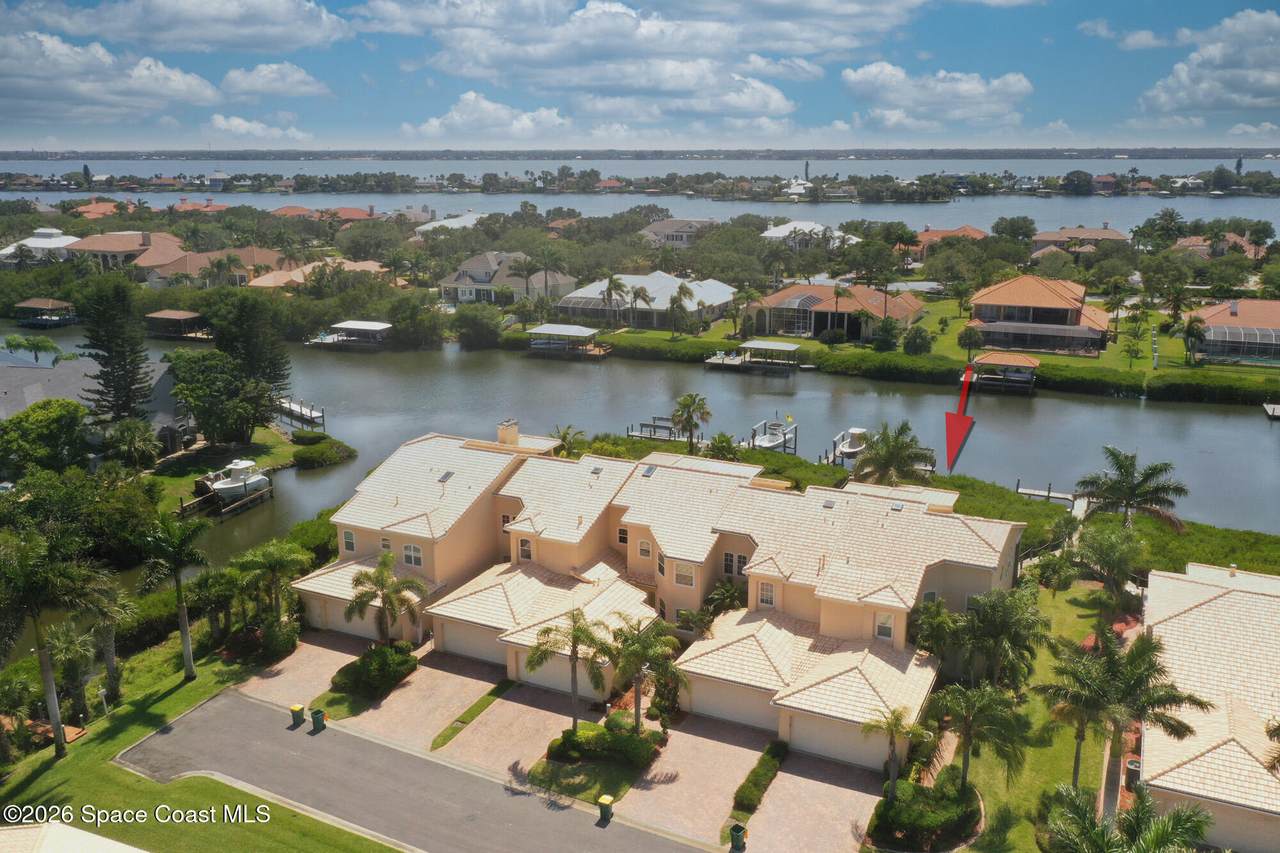 521 Island Court - Photo 1