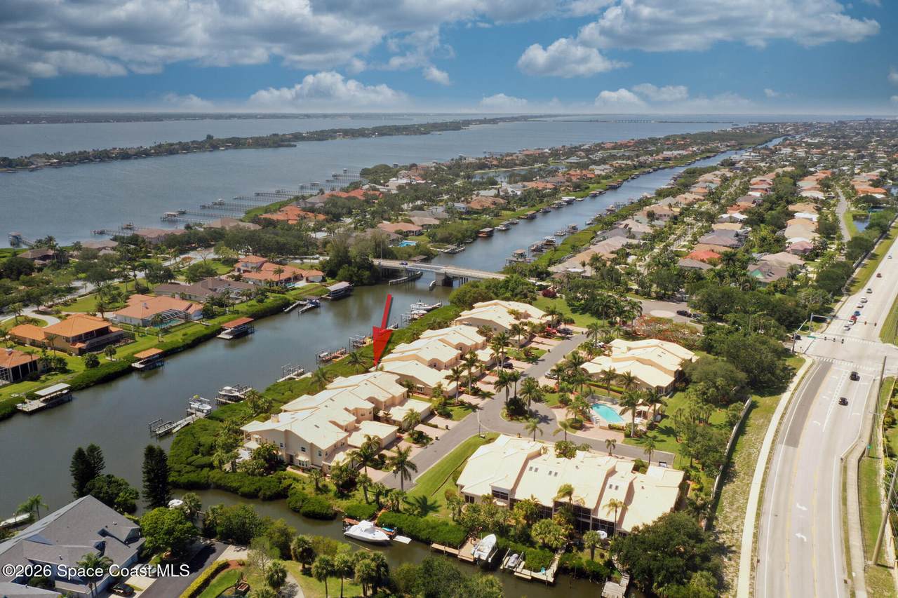 https://bt-photos.global.ssl.fastly.net/spacecoast/1280_boomver_1_1074435-2.jpg