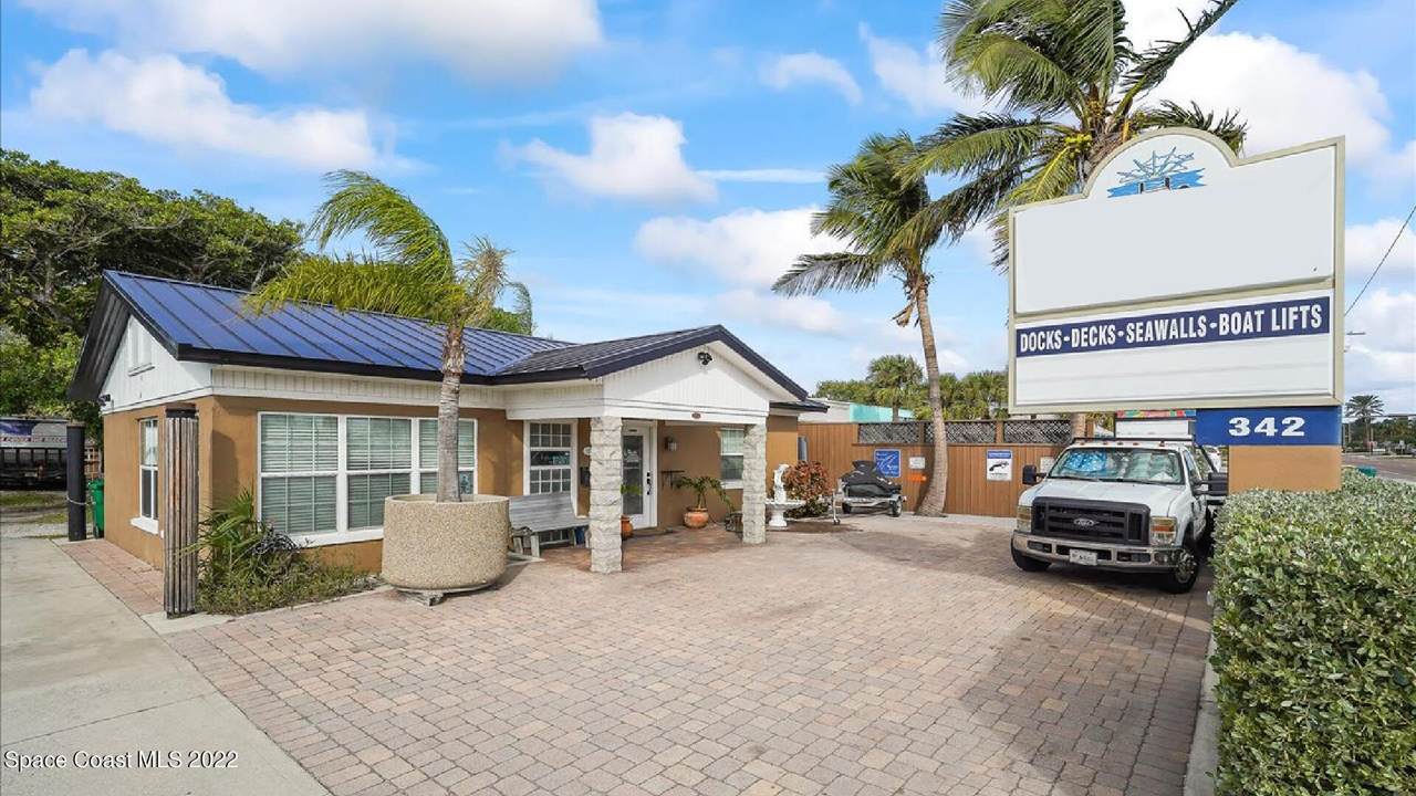 342 Orlando Avenue - Photo 1