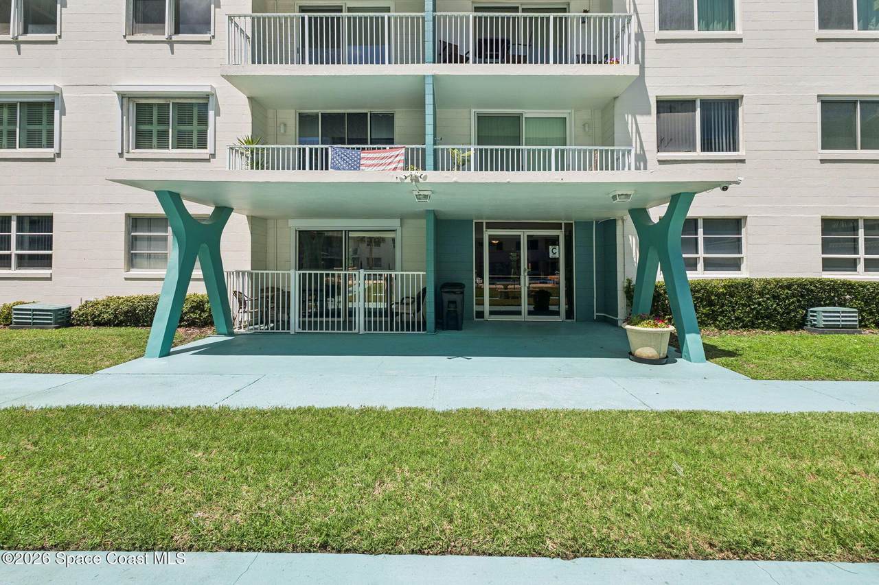 https://bt-photos.global.ssl.fastly.net/spacecoast/1280_boomver_1_1074573-2.jpg