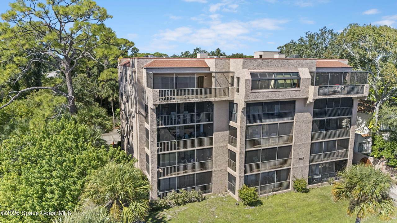 https://bt-photos.global.ssl.fastly.net/spacecoast/1280_boomver_1_1074578-2.jpg