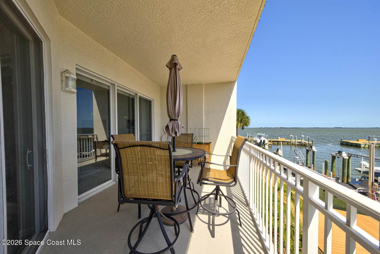 https://bt-photos.global.ssl.fastly.net/spacecoast/orig_boomver_1_1074681-2.jpg