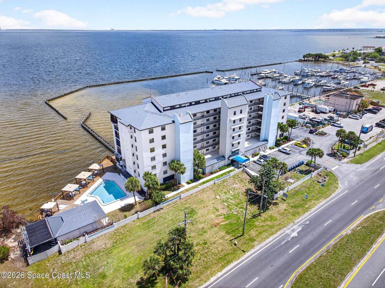https://bt-photos.global.ssl.fastly.net/spacecoast/1280_boomver_1_1074691-2.jpg