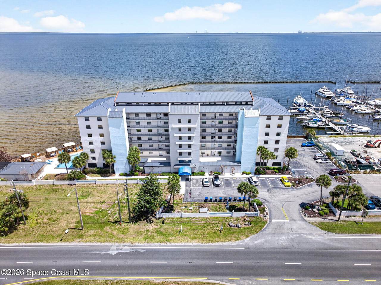 https://bt-photos.global.ssl.fastly.net/spacecoast/1280_boomver_1_1074691-2.jpg