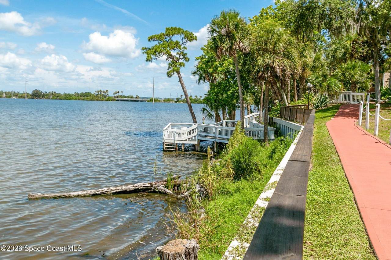 https://bt-photos.global.ssl.fastly.net/spacecoast/1280_boomver_1_1074774-2.jpg