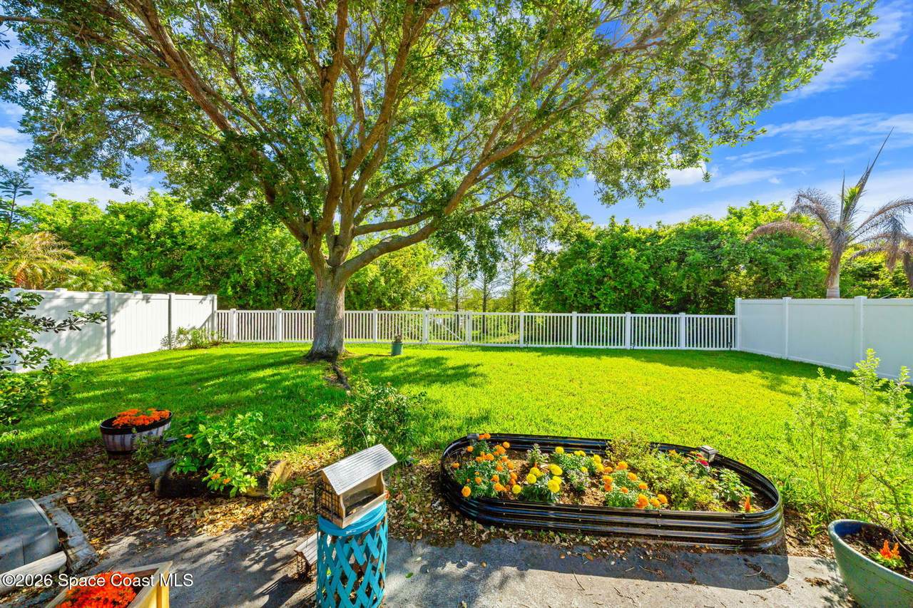 https://bt-photos.global.ssl.fastly.net/spacecoast/1280_boomver_1_1075080-2.jpg