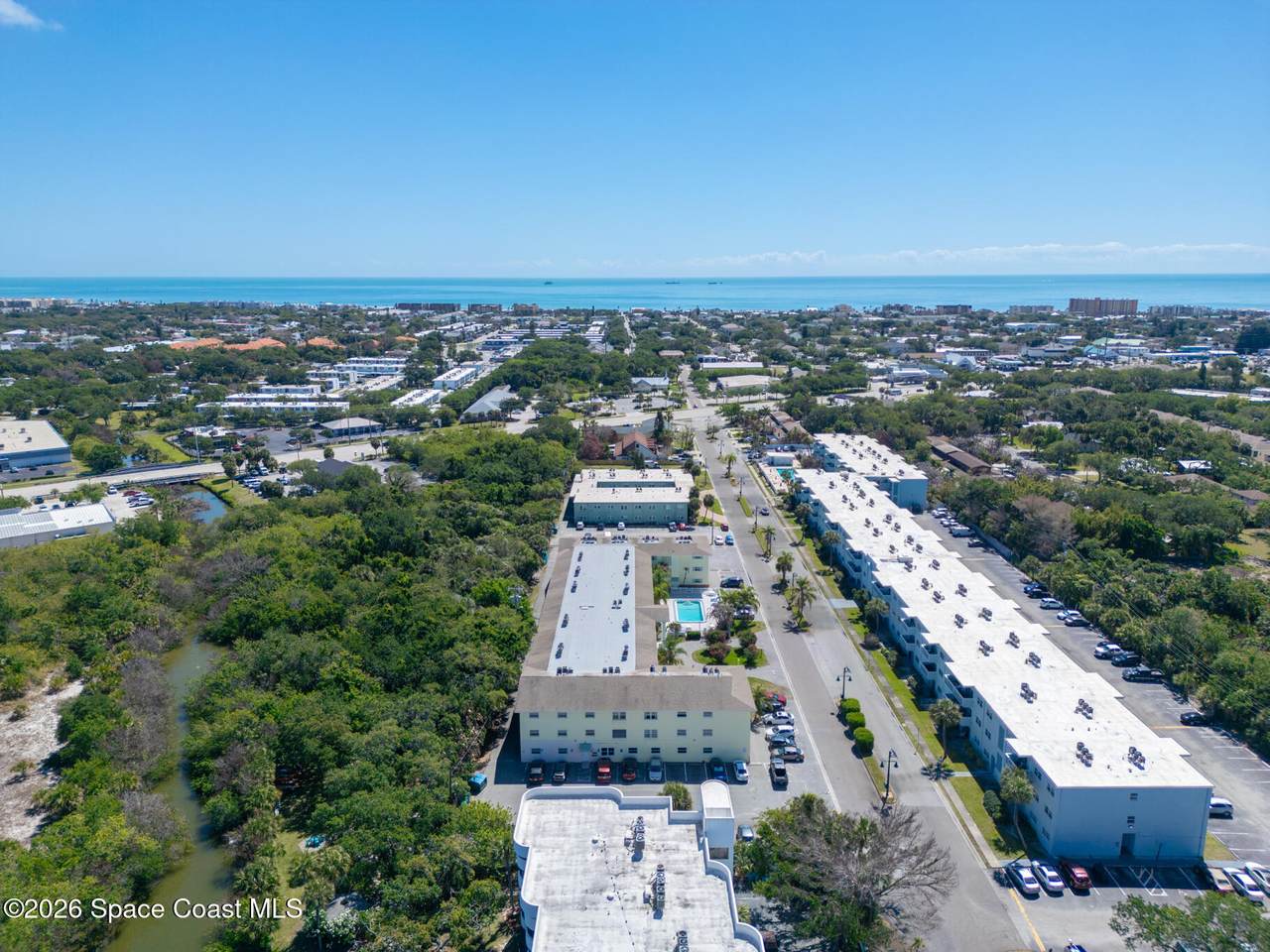 https://bt-photos.global.ssl.fastly.net/spacecoast/1280_boomver_1_1075126-2.jpg