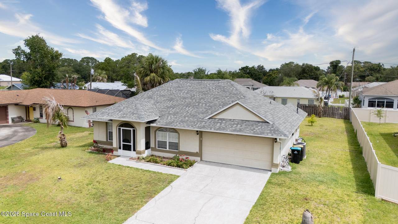 https://bt-photos.global.ssl.fastly.net/spacecoast/1280_boomver_1_1075157-2.jpg