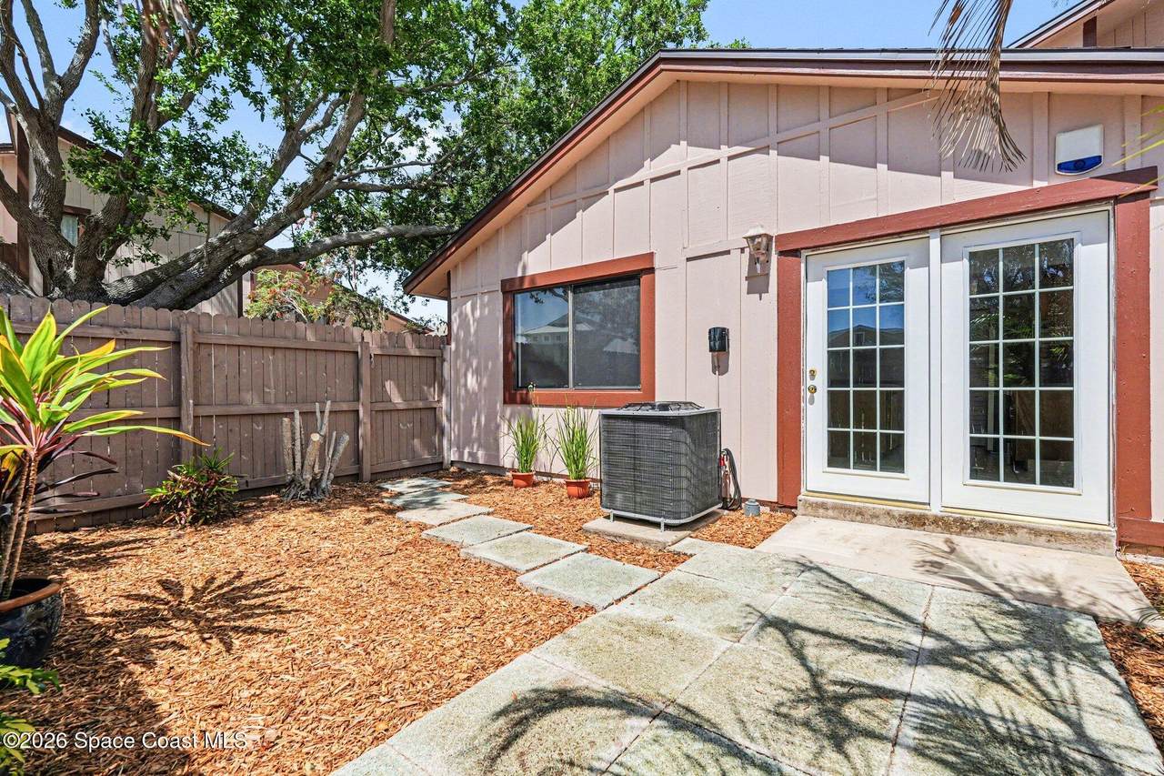 https://bt-photos.global.ssl.fastly.net/spacecoast/1280_boomver_1_1075242-2.jpg
