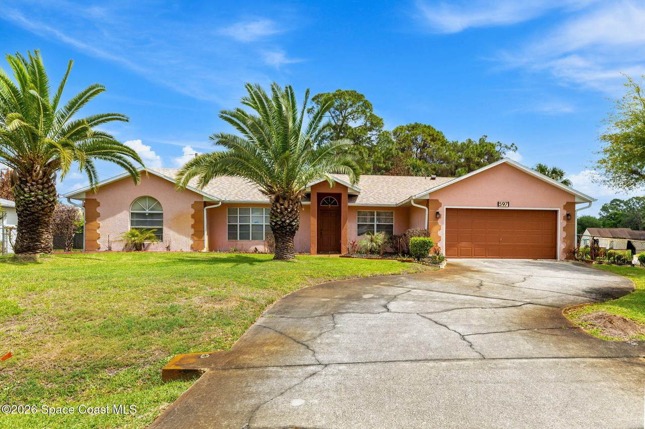 597 Balcom Terrace - Photo 1
