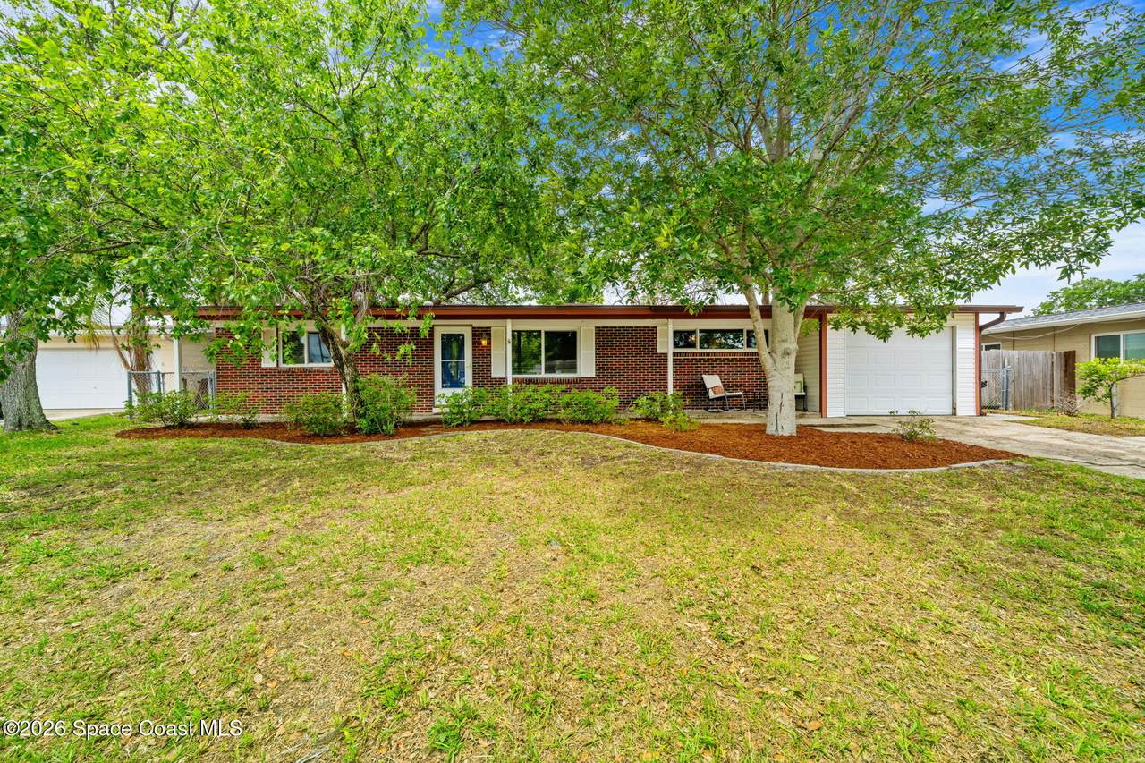 245 Lauren Court - Photo 1