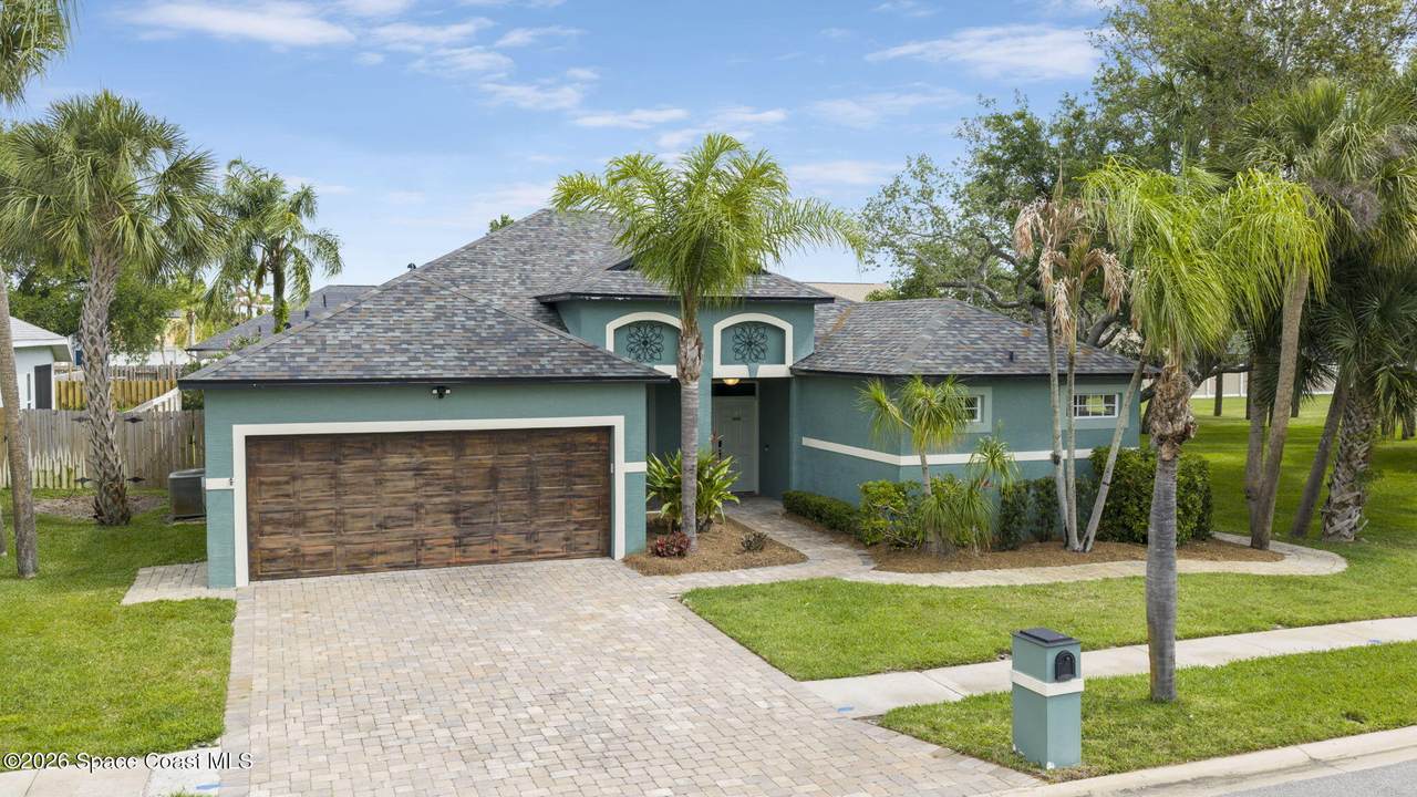 https://bt-photos.global.ssl.fastly.net/spacecoast/1280_boomver_1_1075463-2.jpg