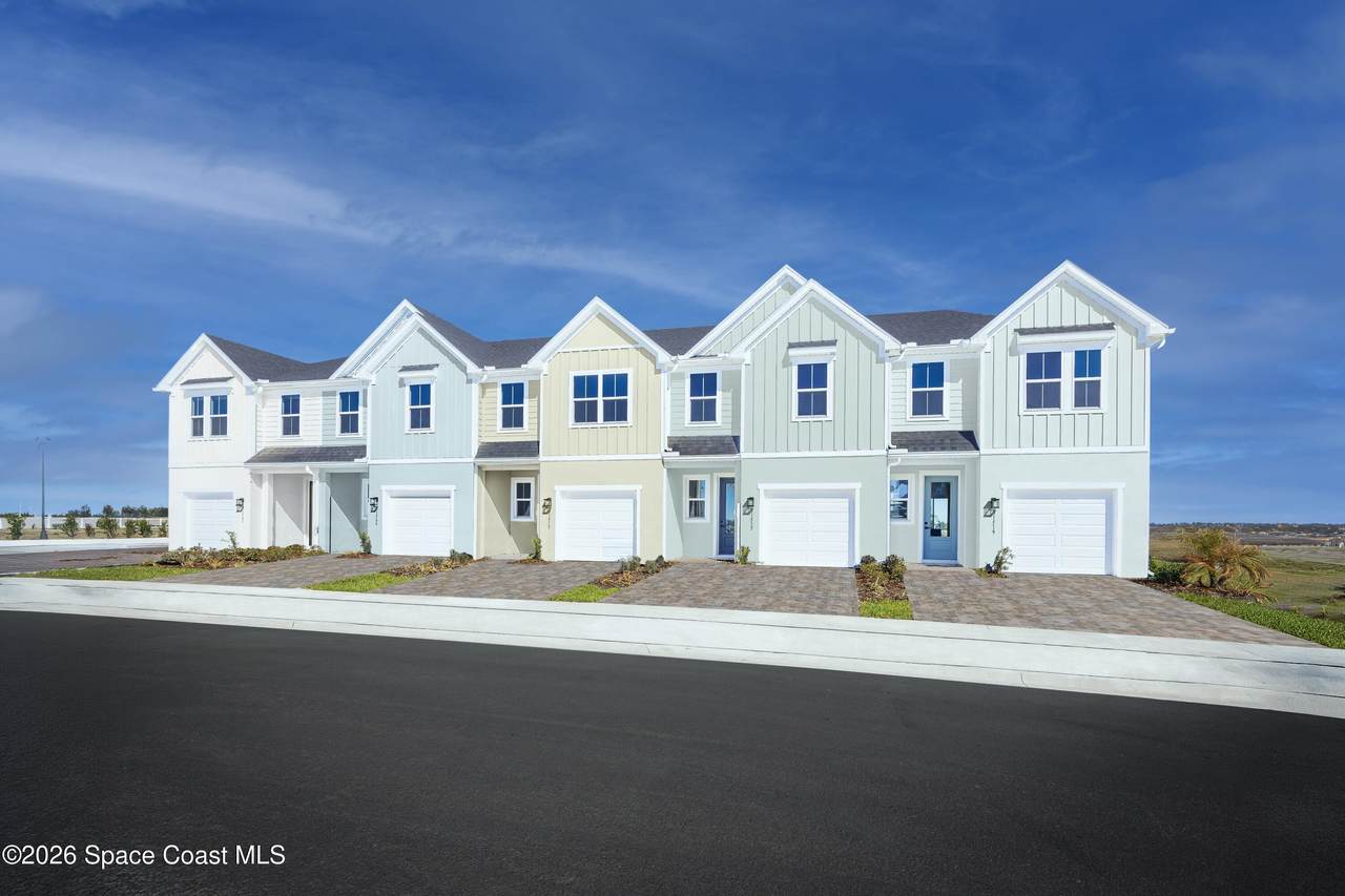 1738 Kendall Pointe Place - Photo 1