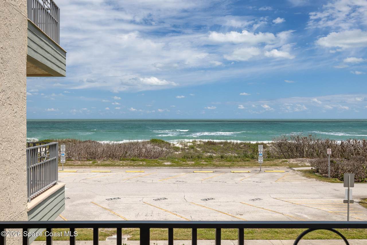 700 Wave Crest Avenue - Photo 1