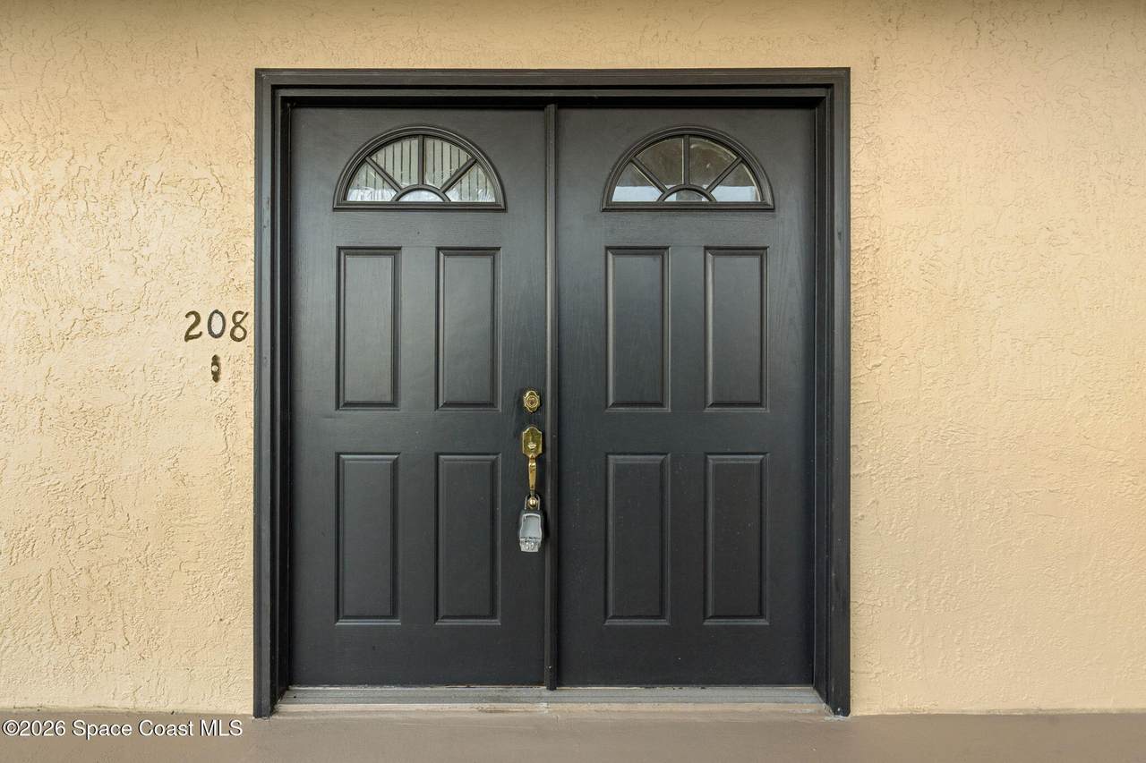 https://bt-photos.global.ssl.fastly.net/spacecoast/1280_boomver_1_1075666-2.jpg