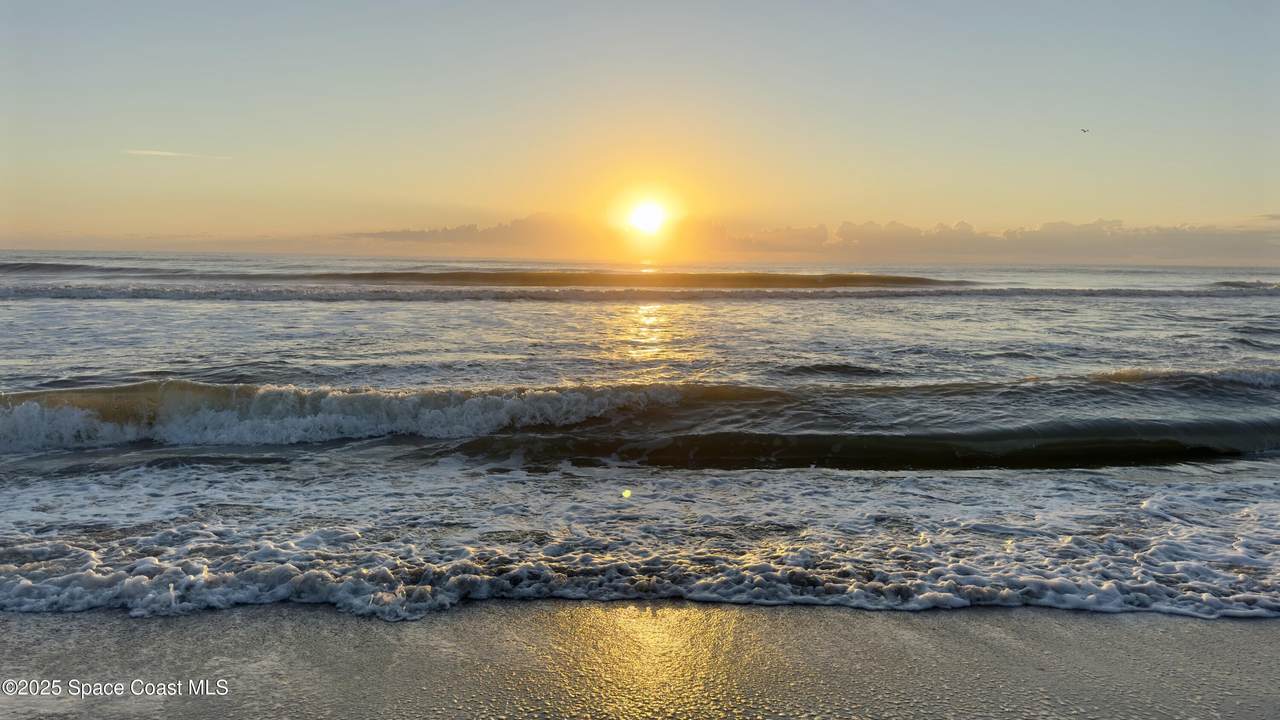 https://bt-photos.global.ssl.fastly.net/spacecoast/1280_boomver_1_1075718-2.jpg