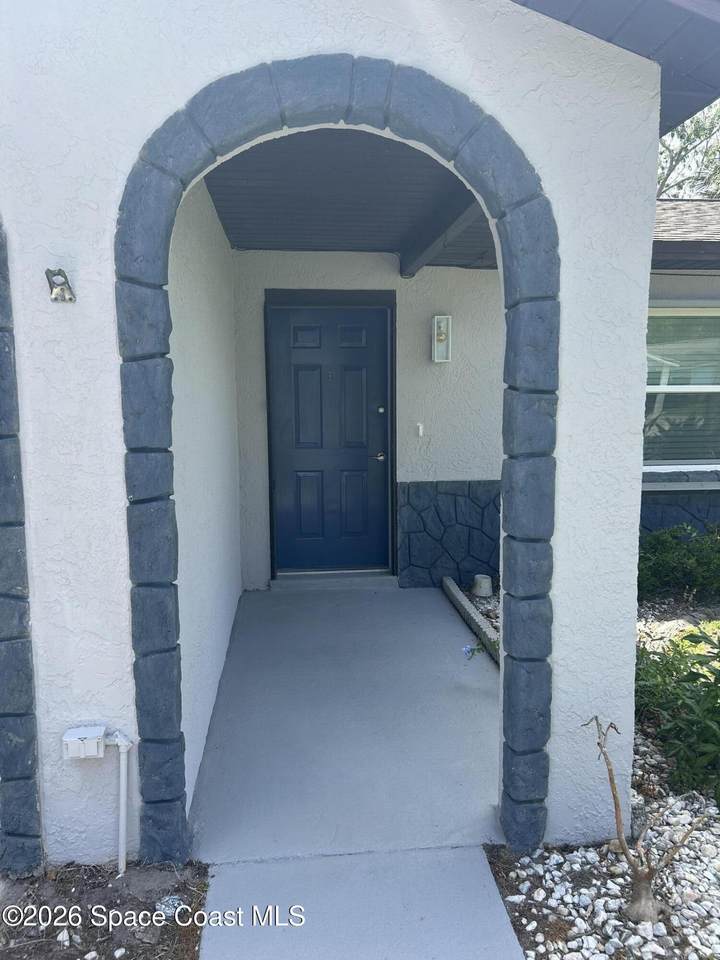 https://bt-photos.global.ssl.fastly.net/spacecoast/1280_boomver_1_1075925-2.jpg