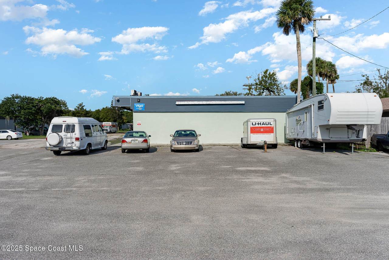 https://bt-photos.global.ssl.fastly.net/spacecoast/1280_boomver_1_1075933-2.jpg