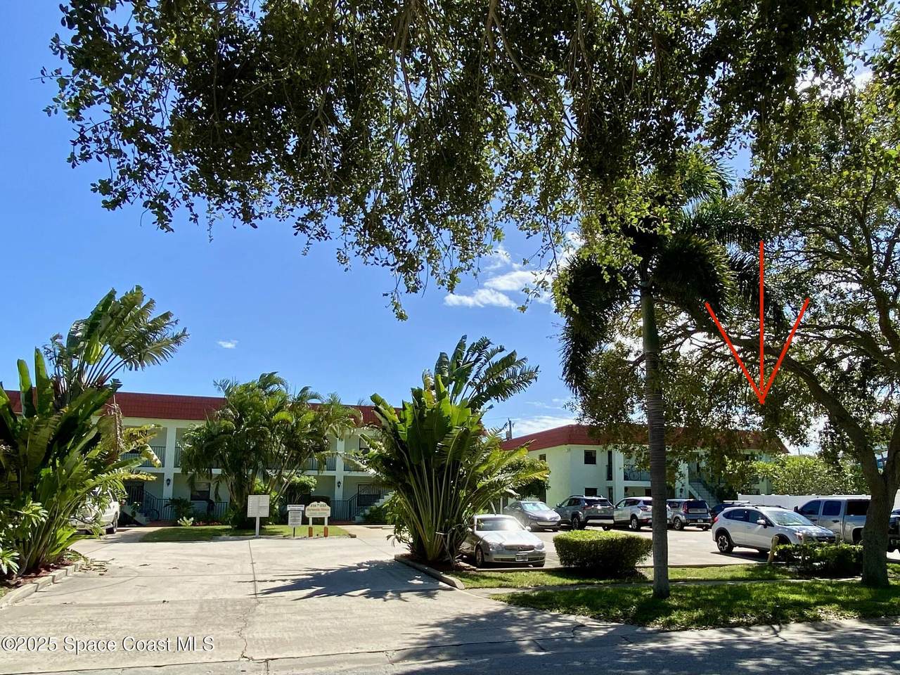 231 Circle Drive - Photo 1