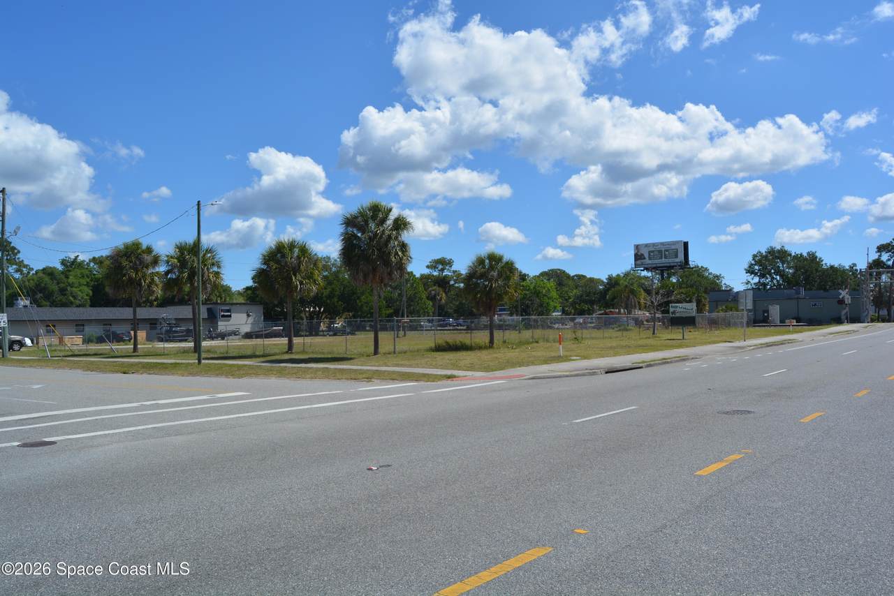 https://bt-photos.global.ssl.fastly.net/spacecoast/1280_boomver_1_1075985-2.jpg