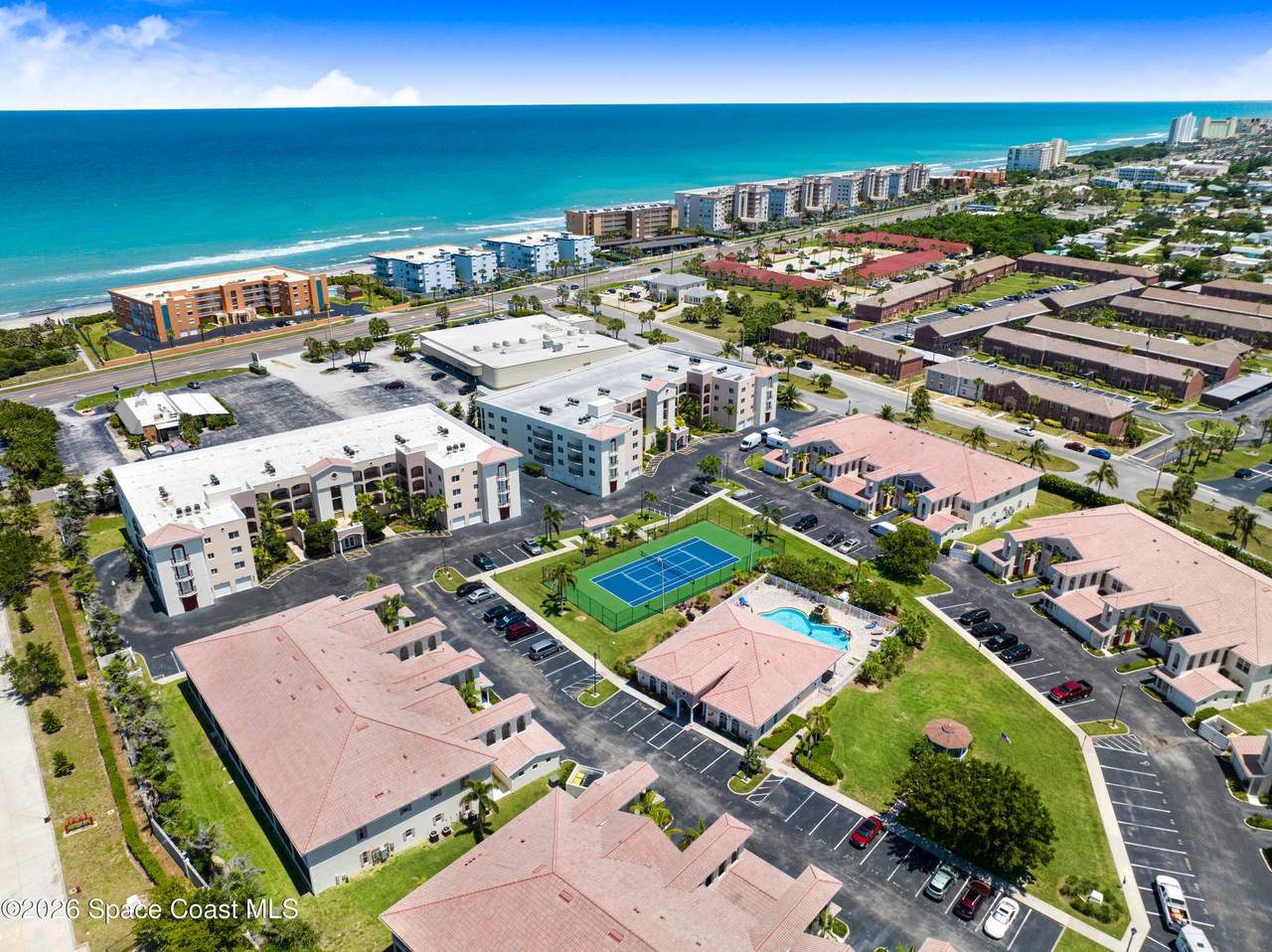 https://bt-photos.global.ssl.fastly.net/spacecoast/1280_boomver_1_1076093-2.jpg