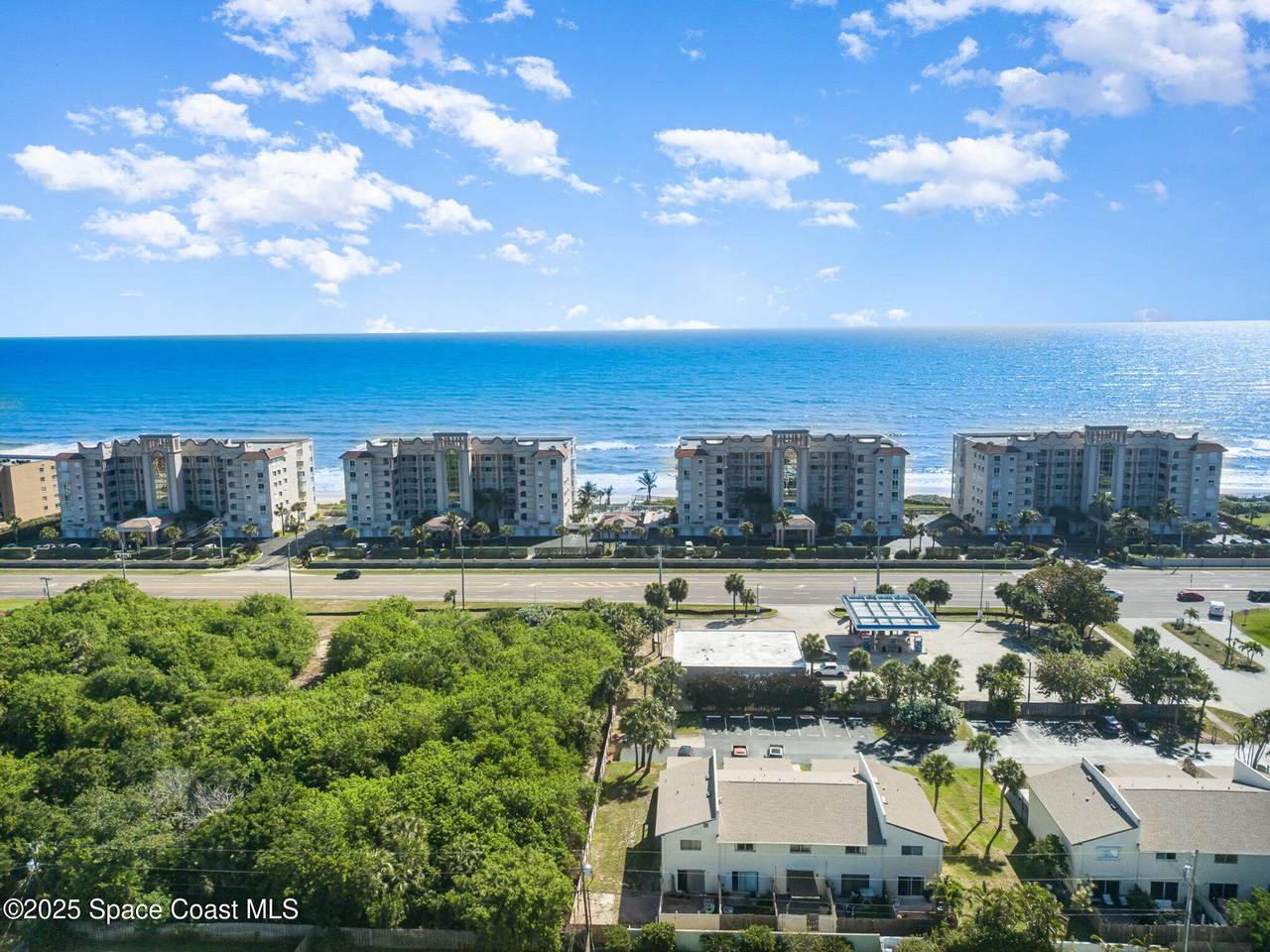 https://bt-photos.global.ssl.fastly.net/spacecoast/1280_boomver_1_1076161-2.jpg