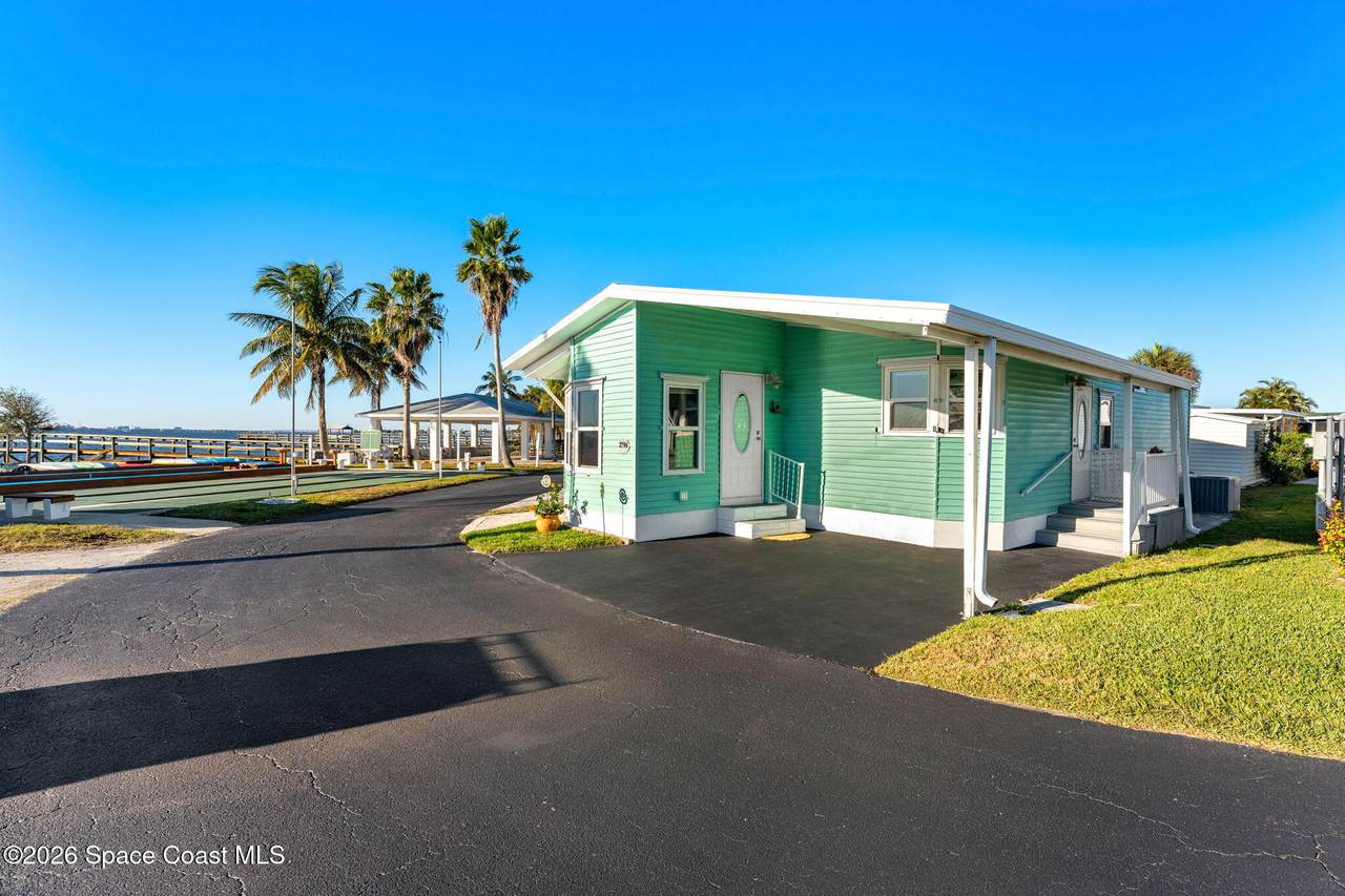 https://bt-photos.global.ssl.fastly.net/spacecoast/1280_boomver_1_1076334-2.jpg