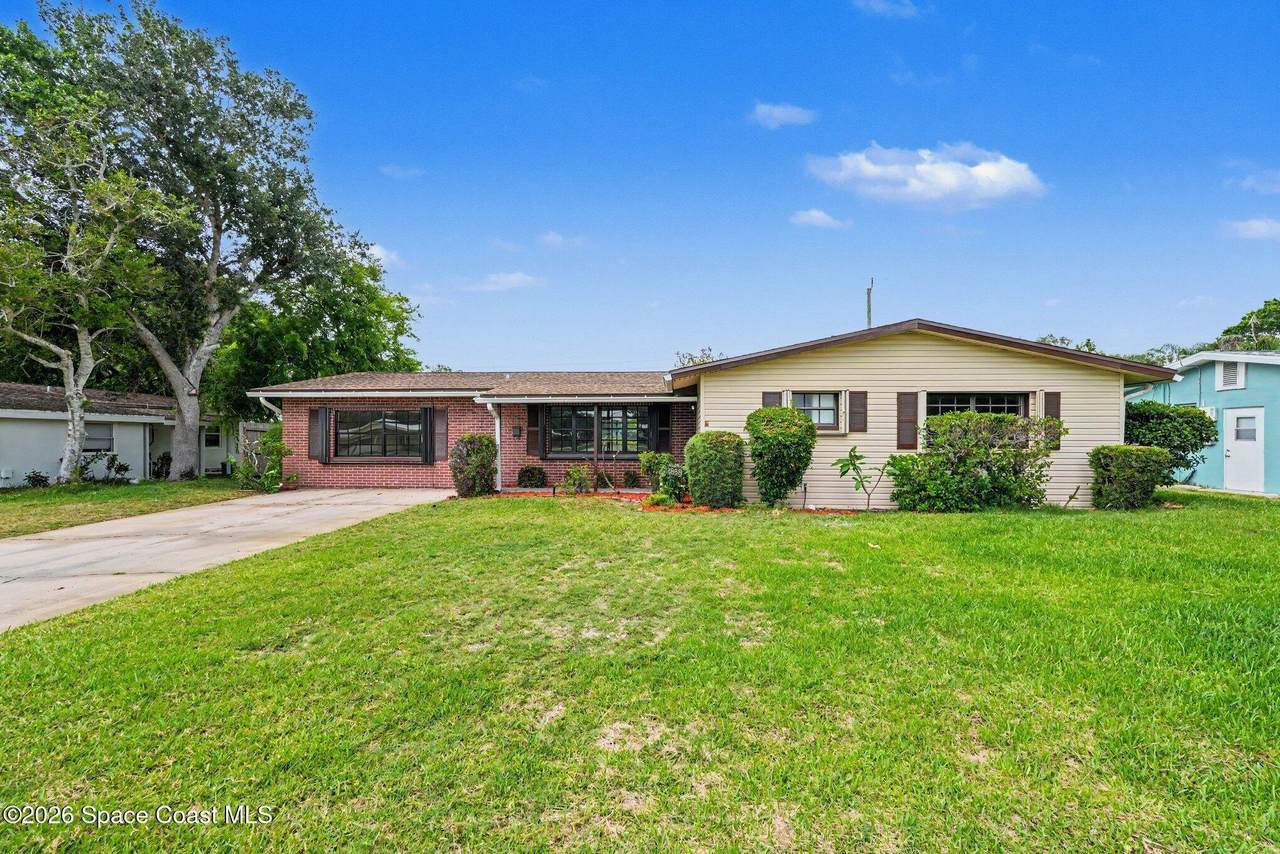 2868 Fountainhead Boulevard - Photo 1