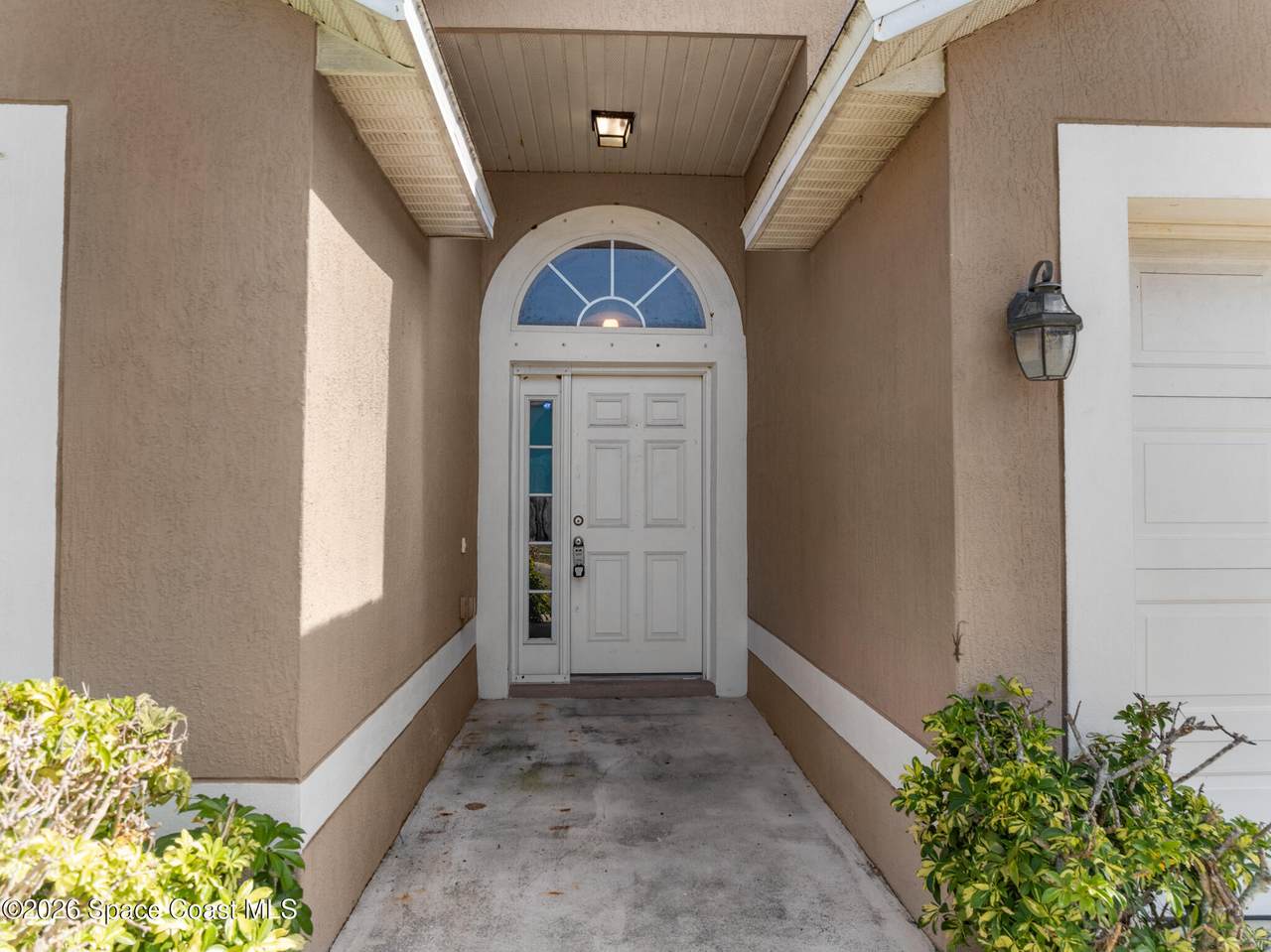 https://bt-photos.global.ssl.fastly.net/spacecoast/1280_boomver_1_1076533-2.jpg