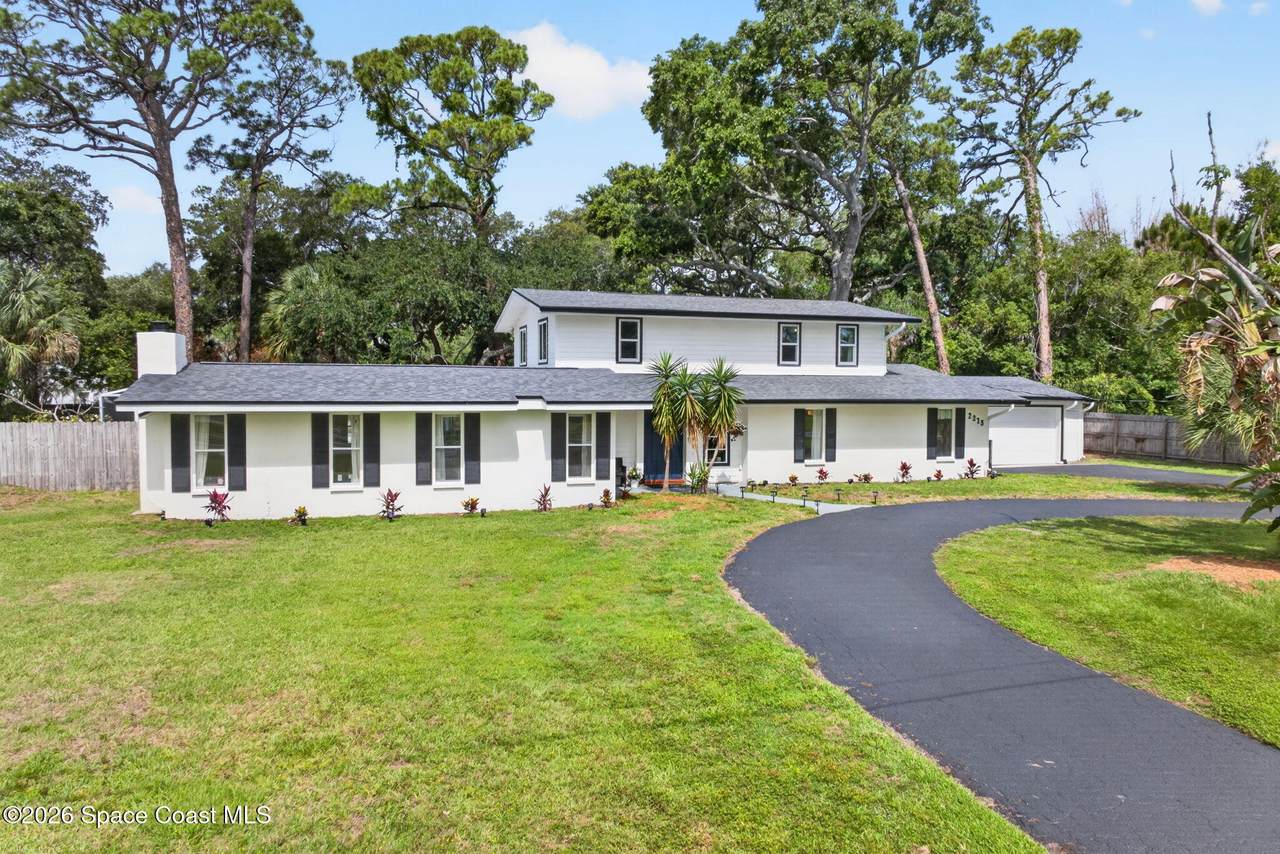2215 Coconut Lane - Photo 1