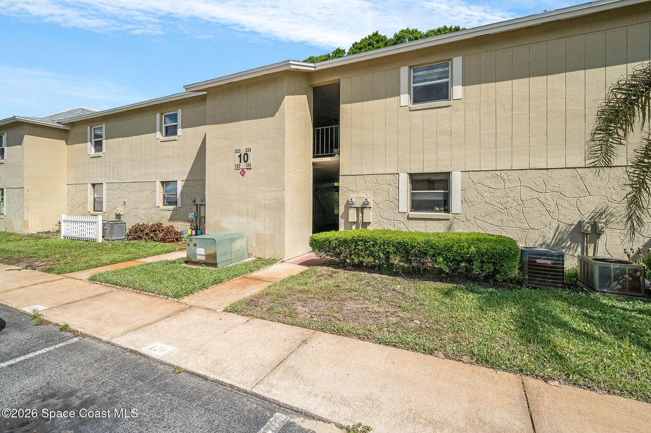 4304 London Town Road - Photo 1