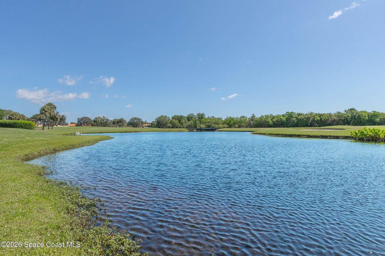 https://bt-photos.global.ssl.fastly.net/spacecoast/1280_boomver_1_1076631-2.jpg